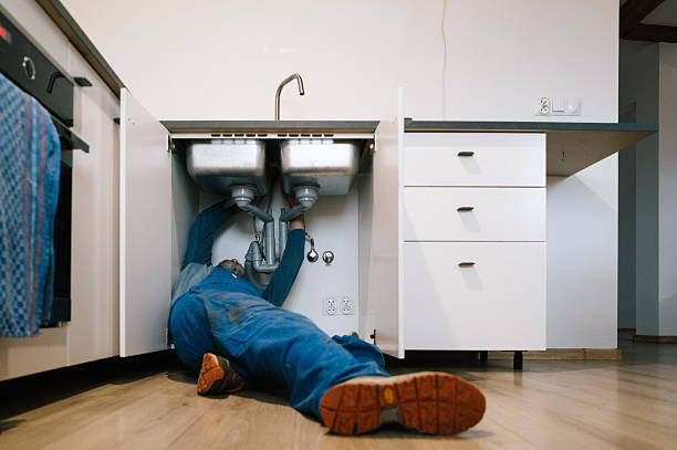 Professional Leak Detection technician working in Henryetta, OK